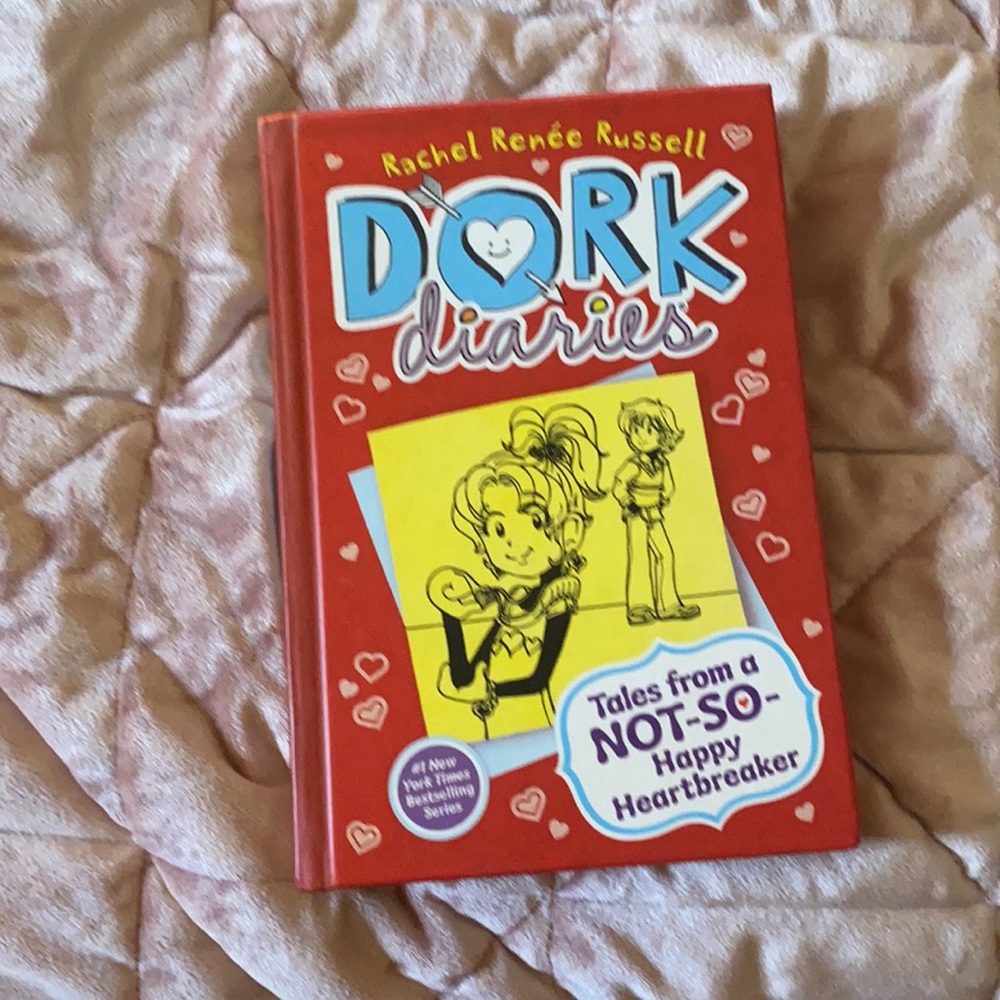 Dork diaries book  6